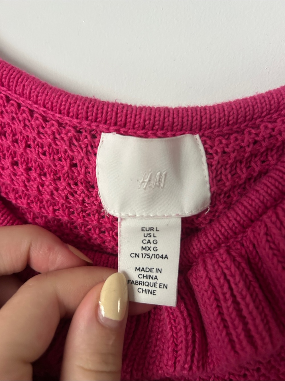 H&M Ruffled Knit Pointelle Top Cerise - Picture 3 of 5